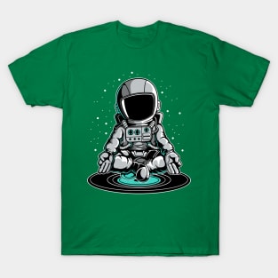 astronaut yoga T-Shirt